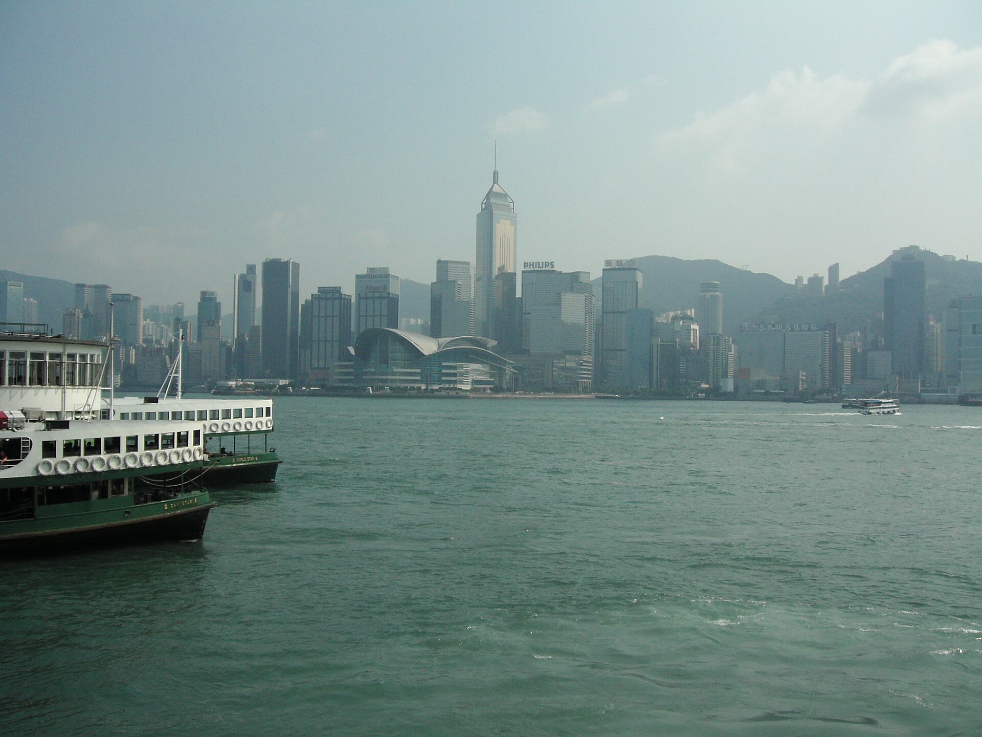 Working in Hong Kong 2026, Jobs, Salaries, and Work Visa Guide for Expats